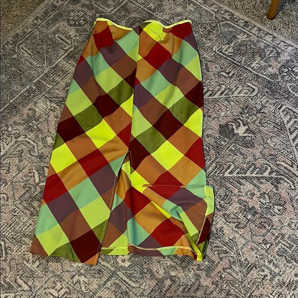 Colorful Geometric Pattern Skirt - Picture 2 of 3